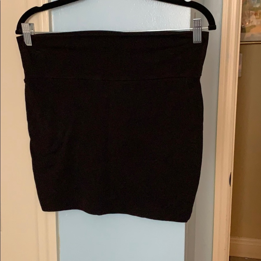 Mini black skirt